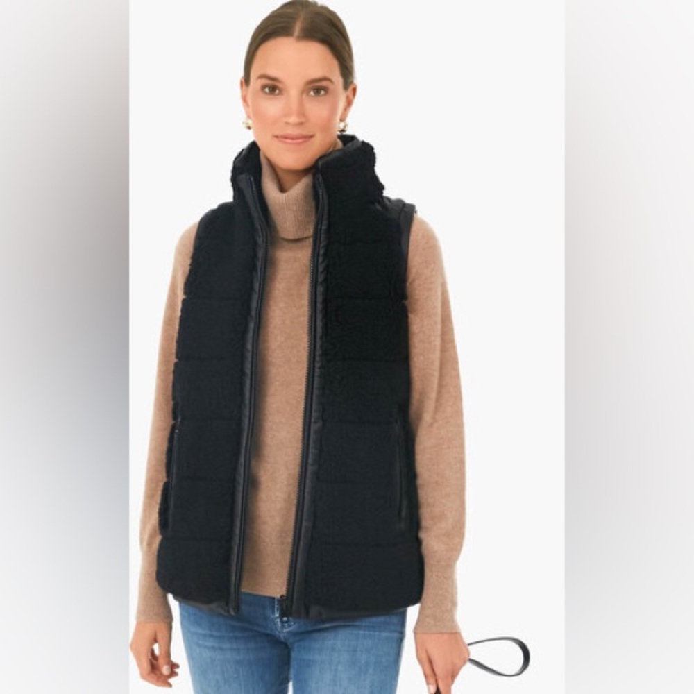 Tuckernuck reversible vest